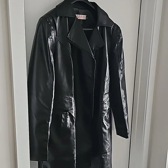 Black Leather Fall/Spring/Summer Jacket - Picture 2 of 3